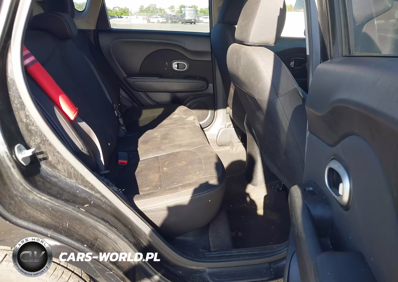 2015 Kia Soul VIN:KNDJN2A20F7805594 - 8