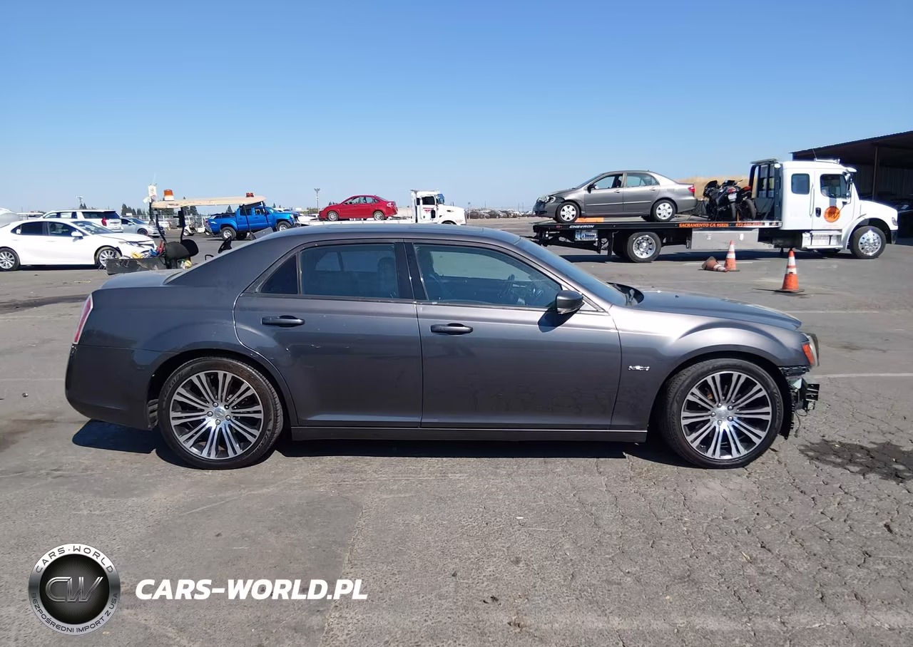 2014 Chrysler 300 300S VIN:2C3CCABTXEH121563 - 14