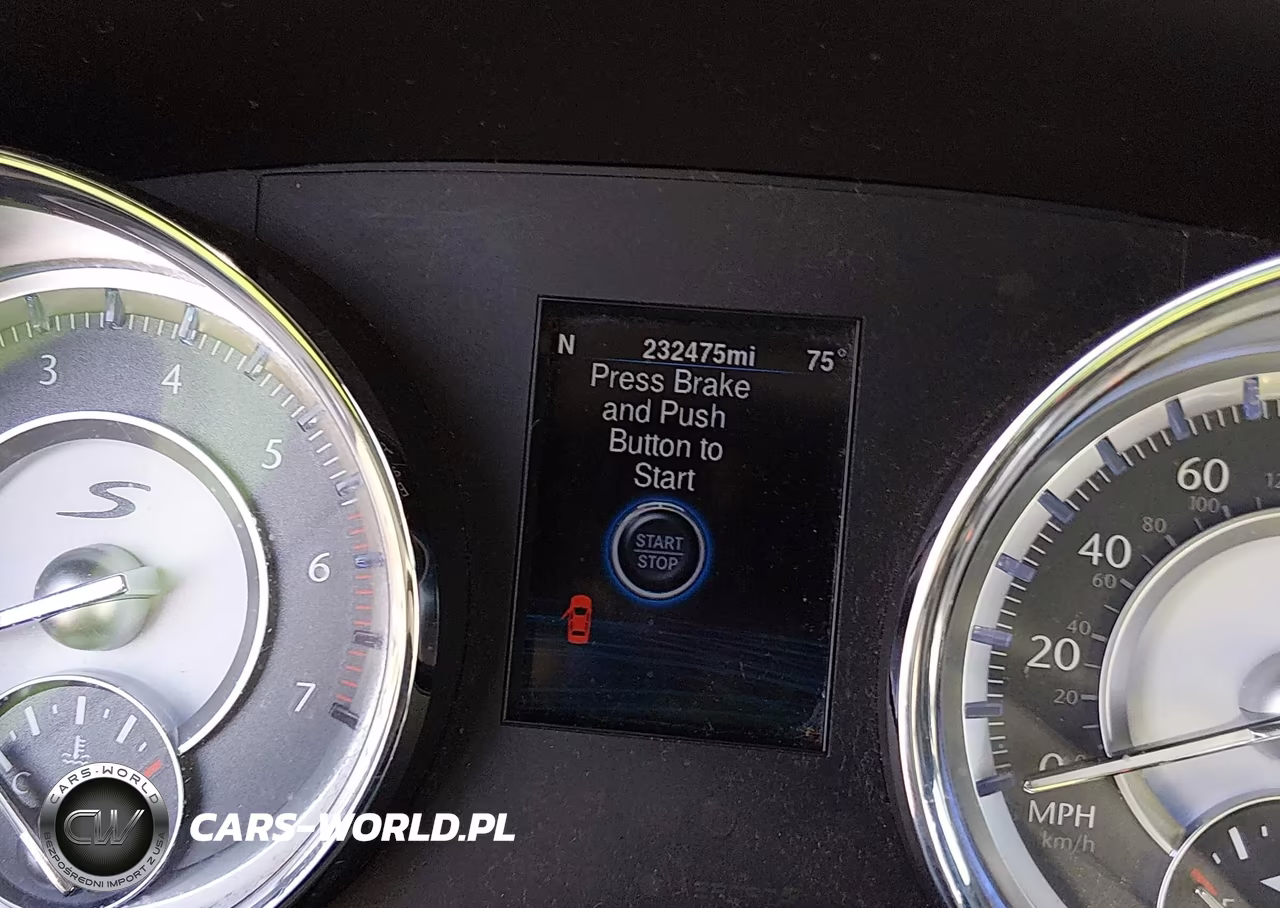 2014 Chrysler 300 300S VIN:2C3CCABTXEH121563 - 16