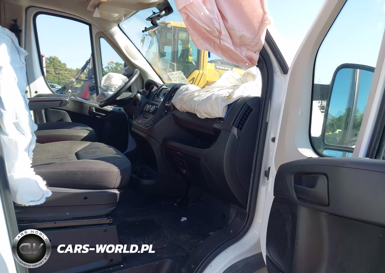 2018 Ram Promaster 2500 High Roof 159 Wb VIN:3C6TRVDG9JE132214 - 5