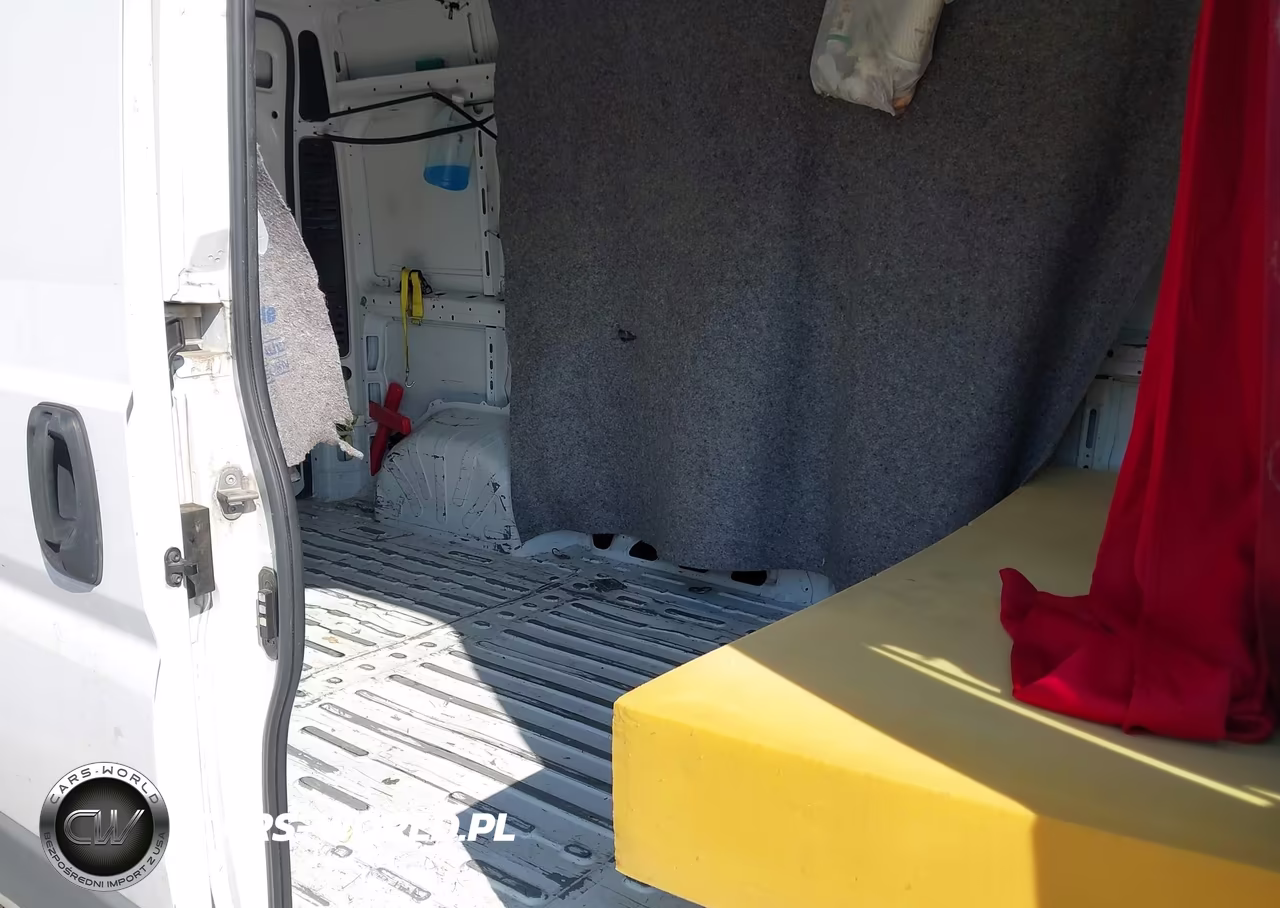 2018 Ram Promaster 2500 High Roof 159 Wb VIN:3C6TRVDG9JE132214 - 8