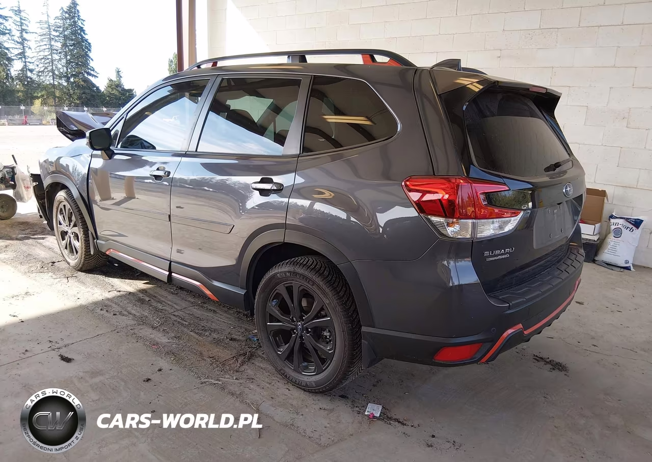 2022 Subaru Forester Sport VIN:JF2SKAJC7NH507232 - 3