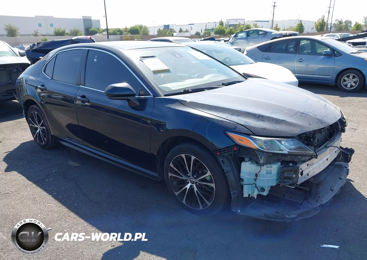 2020 Toyota Camry Se