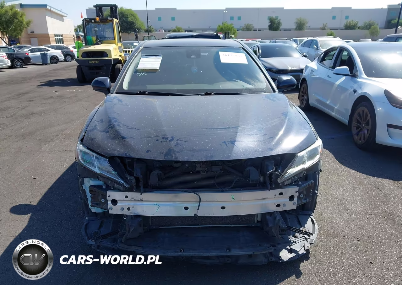 2020 Toyota Camry Se VIN:4T1G11AK5LU960201 - 13