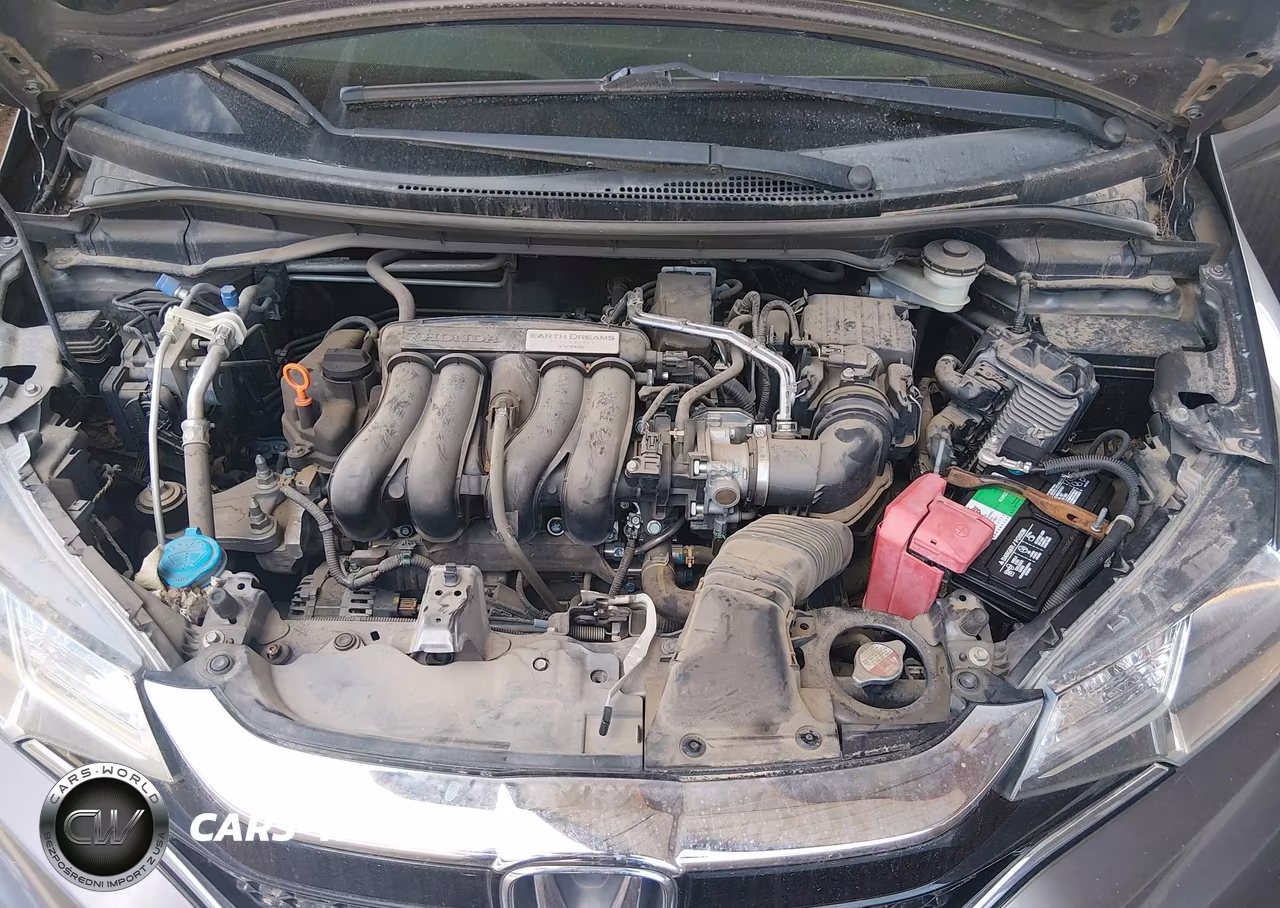 2018 Honda Fit Sport VIN:3HGGK5H69JM729760 - 10