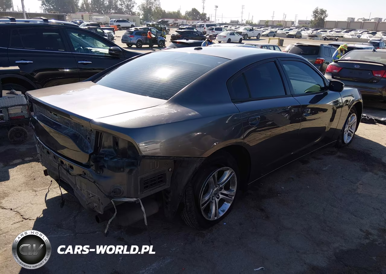 2015 Dodge Charger Se VIN:2C3CDXBG2FH800019 - 4