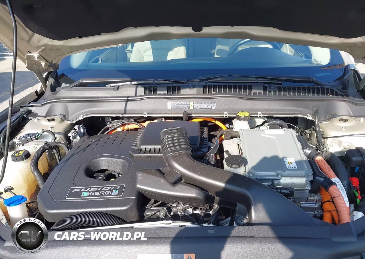 2018 Ford Fusion Energi Se Luxury VIN:3FA6P0PU3JR111390 - 10