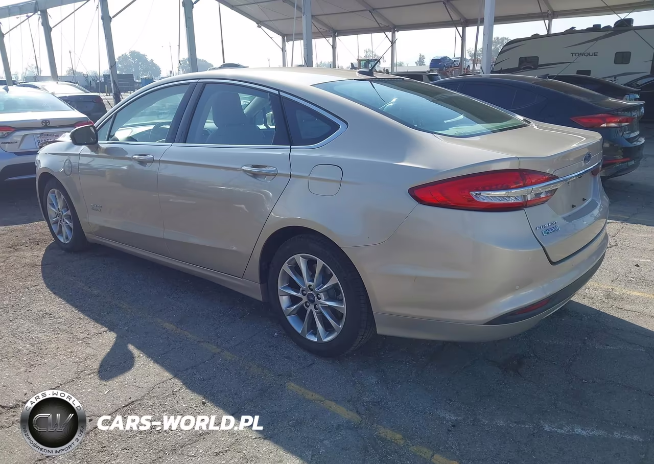 2018 Ford Fusion Energi Se Luxury VIN:3FA6P0PU3JR111390 - 3