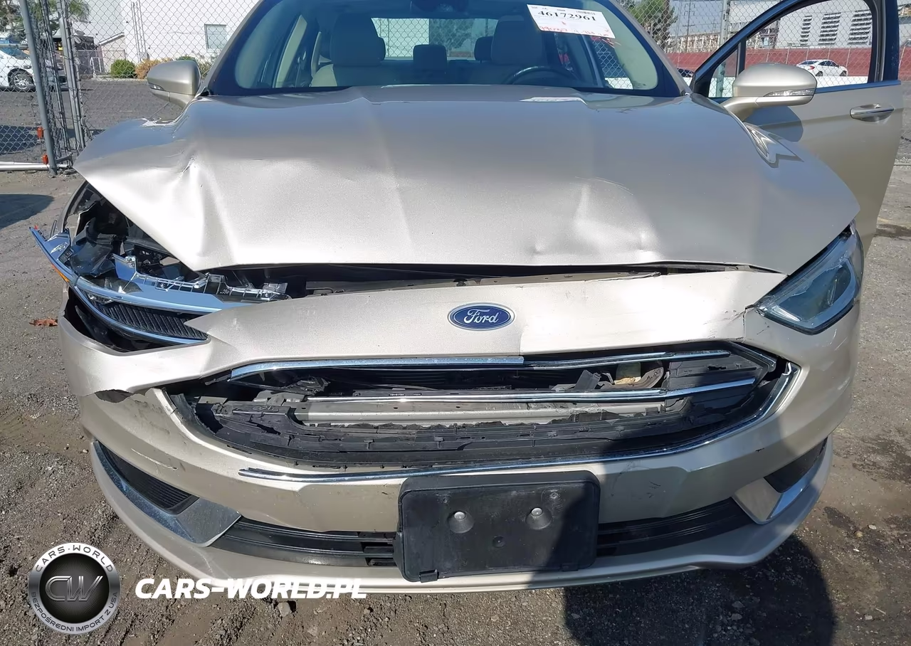 2018 Ford Fusion Energi Se Luxury VIN:3FA6P0PU3JR111390 - 6