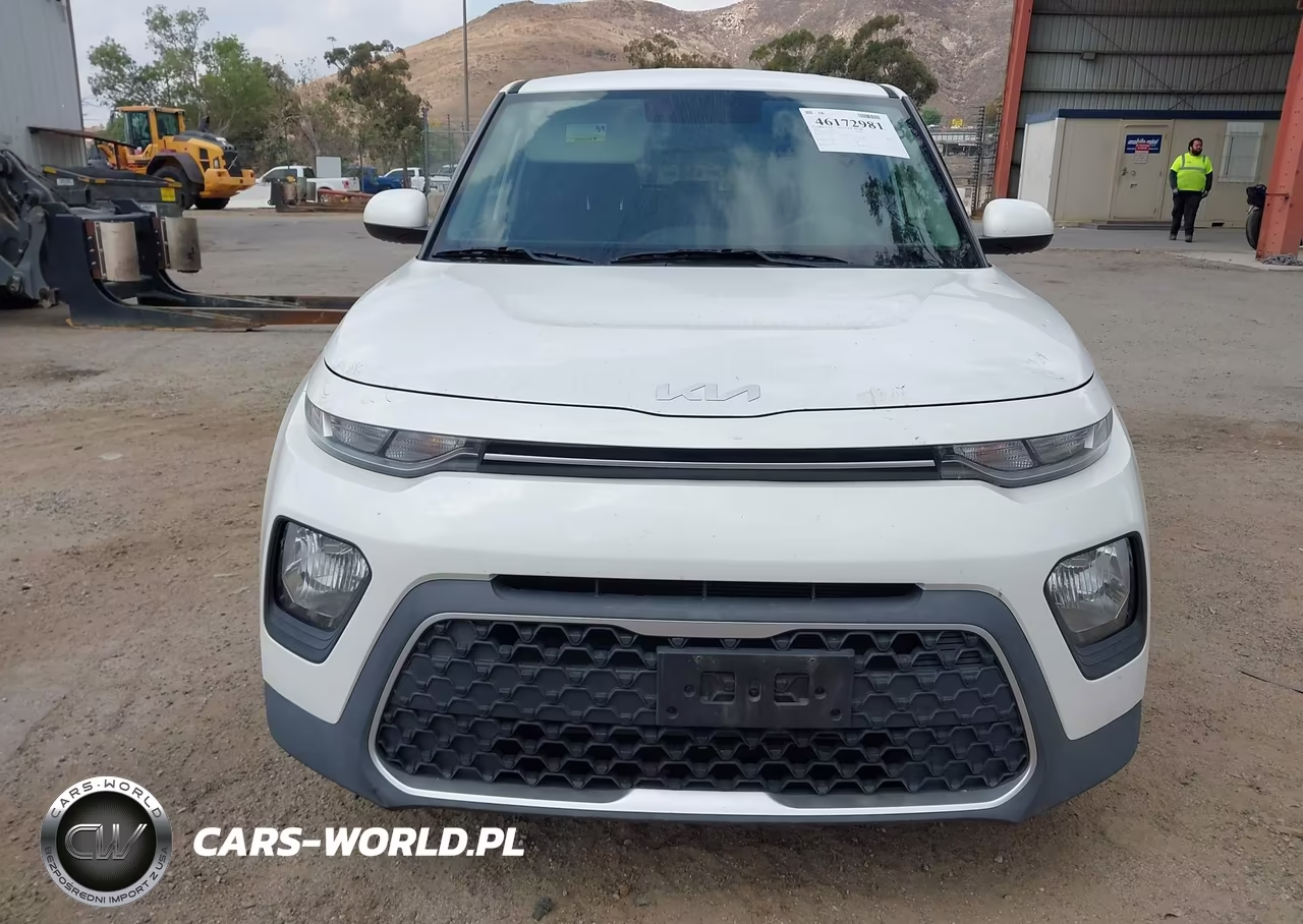 2022 Kia Soul Lx VIN:KNDJ23AU1N7165135 - 13