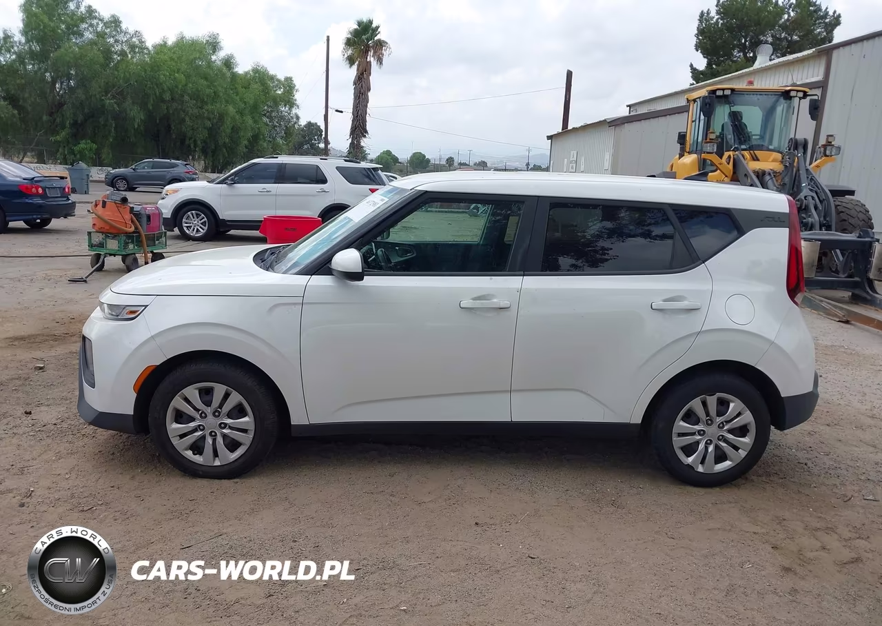 2022 Kia Soul Lx VIN:KNDJ23AU1N7165135 - 15