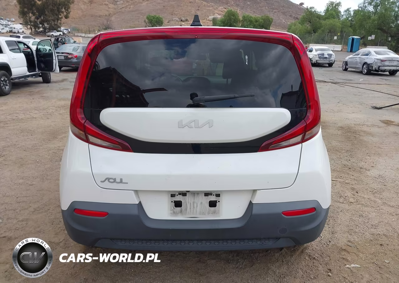2022 Kia Soul Lx VIN:KNDJ23AU1N7165135 - 17