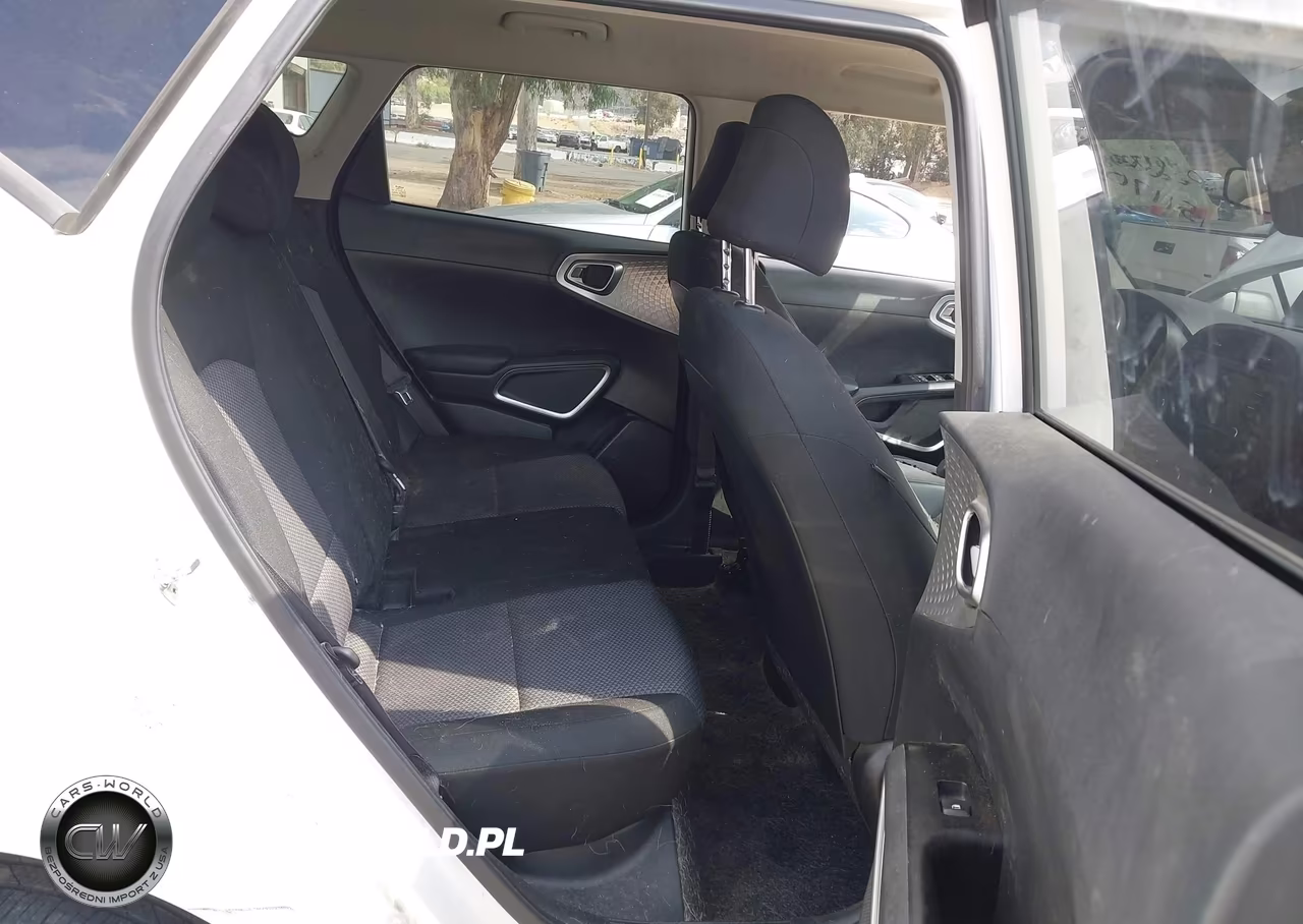 2022 Kia Soul Lx VIN:KNDJ23AU1N7165135 - 8