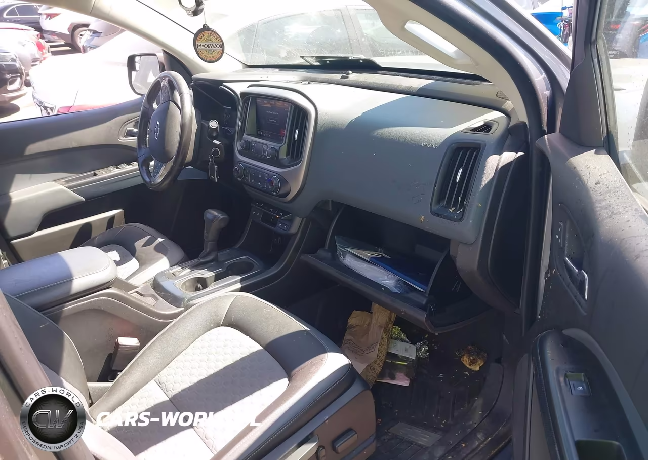 2019 Chevrolet Colorado Z71 VIN:1GCGTDEN3K1311811 - 5
