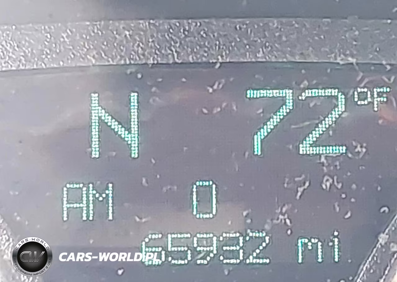 2008 Chrysler 300C Hemi VIN:2C3KA63H88H237342 - 12