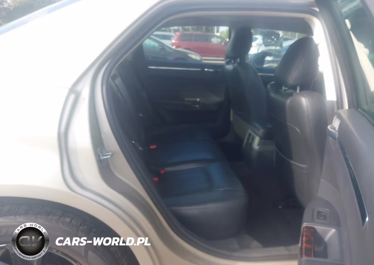 2008 Chrysler 300C Hemi VIN:2C3KA63H88H237342 - 8