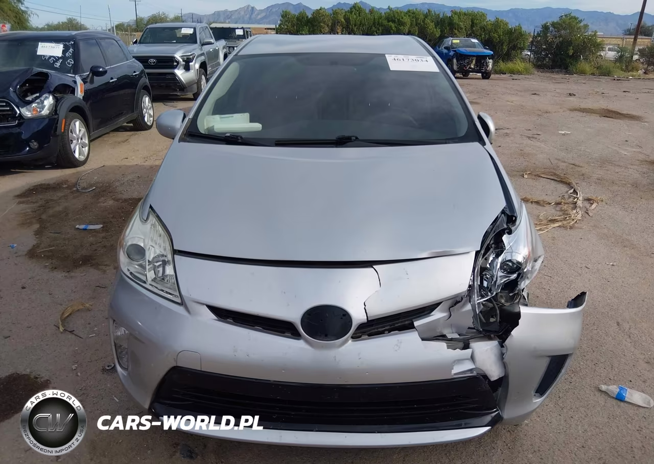 2014 Toyota Prius Two VIN:JTDKN3DU0E0358019 - 12