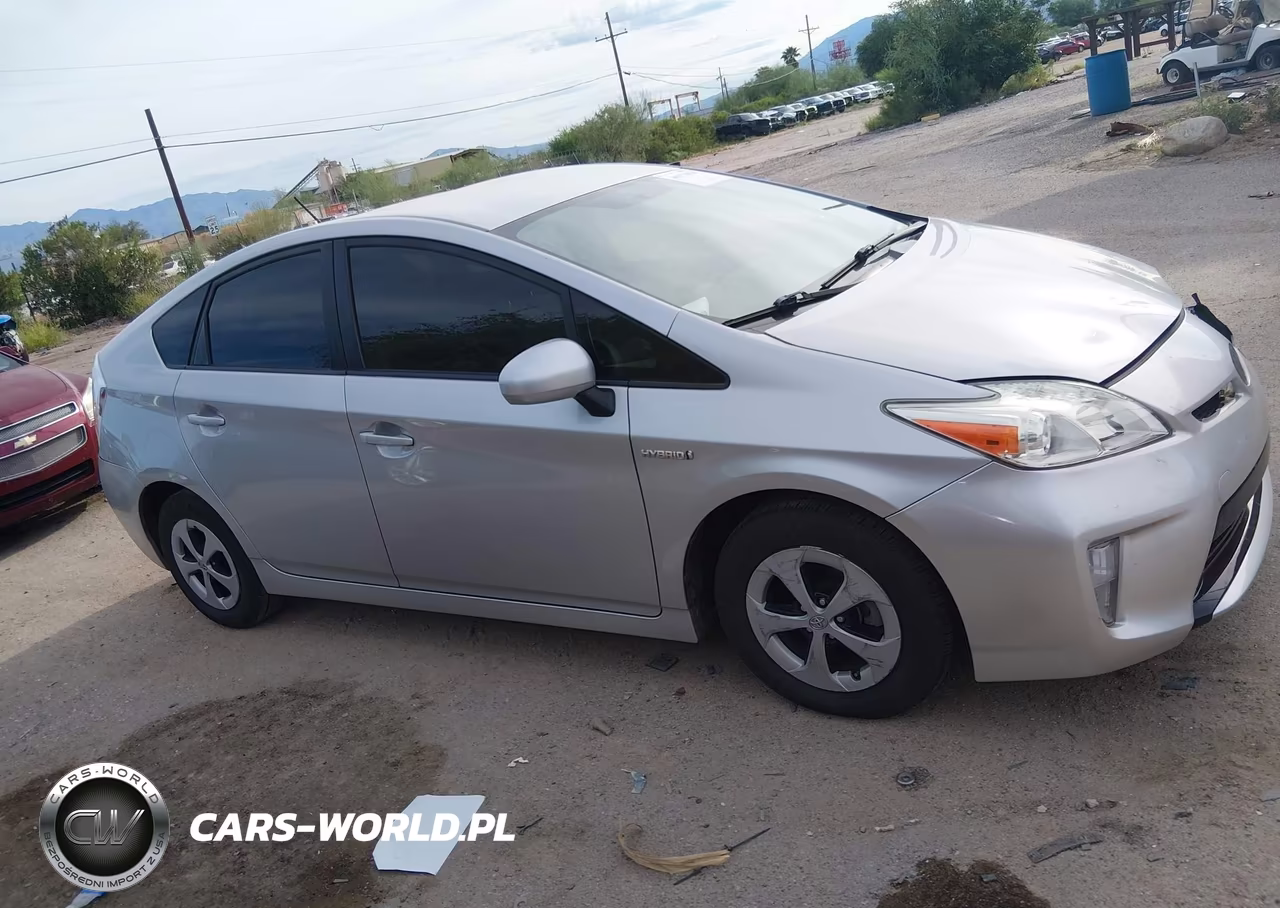 2014 Toyota Prius Two VIN:JTDKN3DU0E0358019 - 13