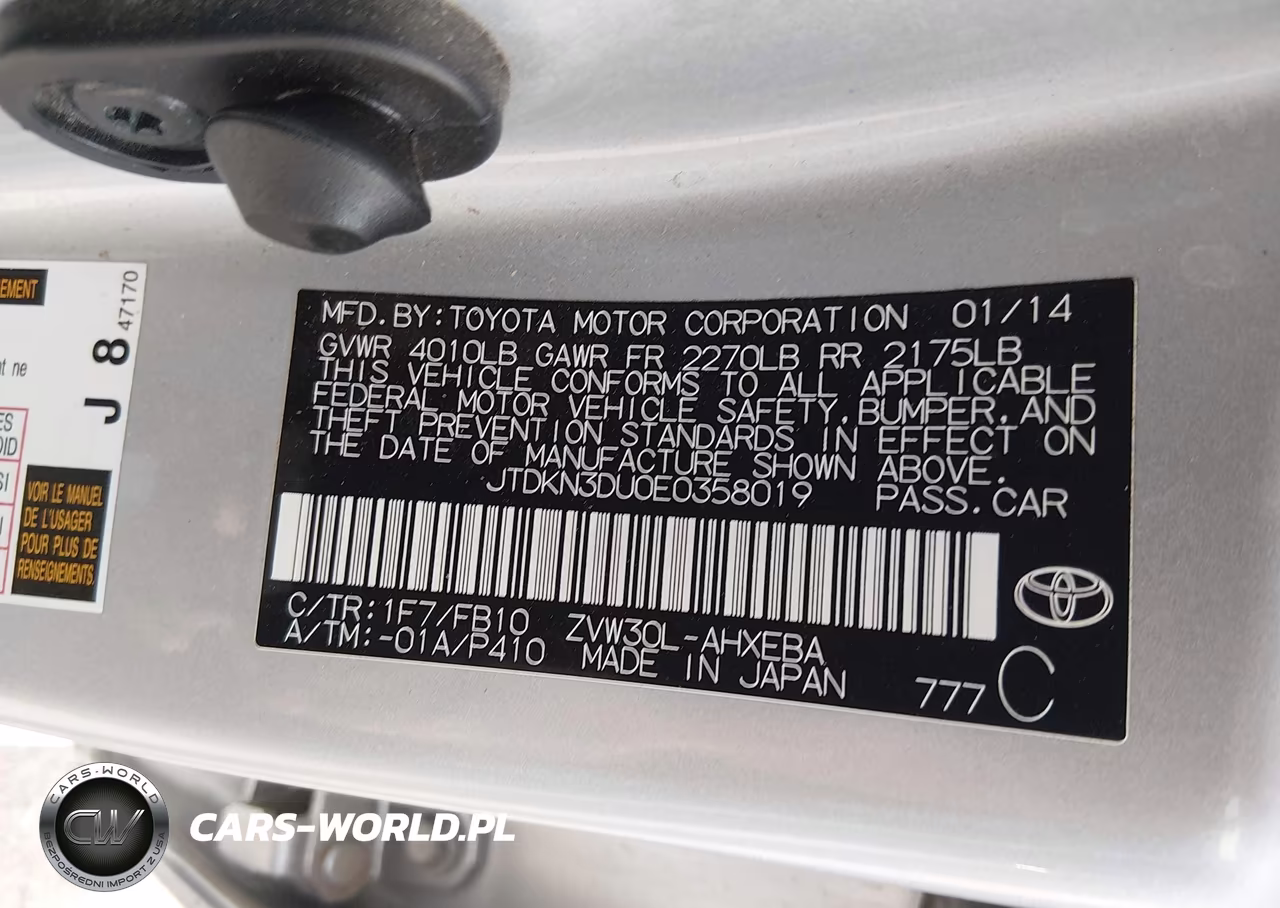 2014 Toyota Prius Two VIN:JTDKN3DU0E0358019 - 9