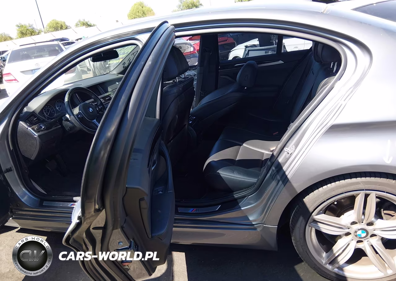 2016 BMW 535I VIN:WBA5B1C59GG134582 - 8