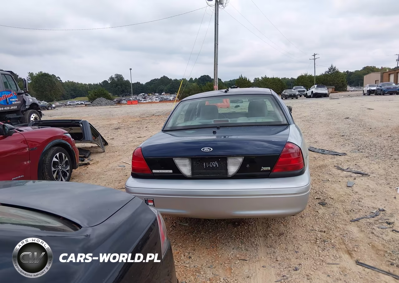 2011 Ford Crown Victoria Police Interceptor VIN:2FABP7BV1BX124150 - 16