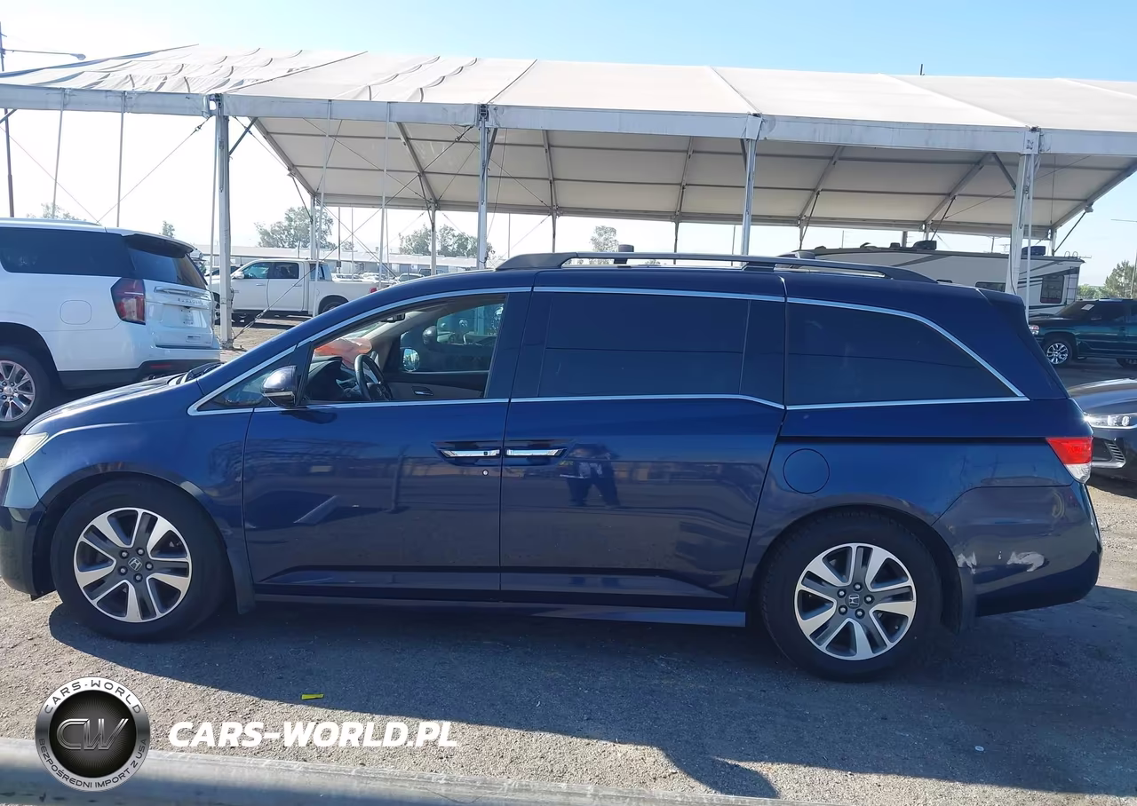 2014 Honda Odyssey Touring-Touring Elite VIN:5FNRL5H99EB001008 - 15