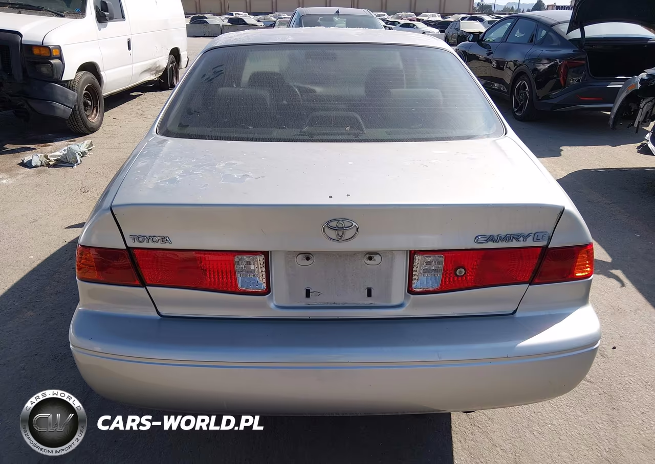 2000 Toyota Camry Le VIN:JT2BG22K0Y0466255 - 19