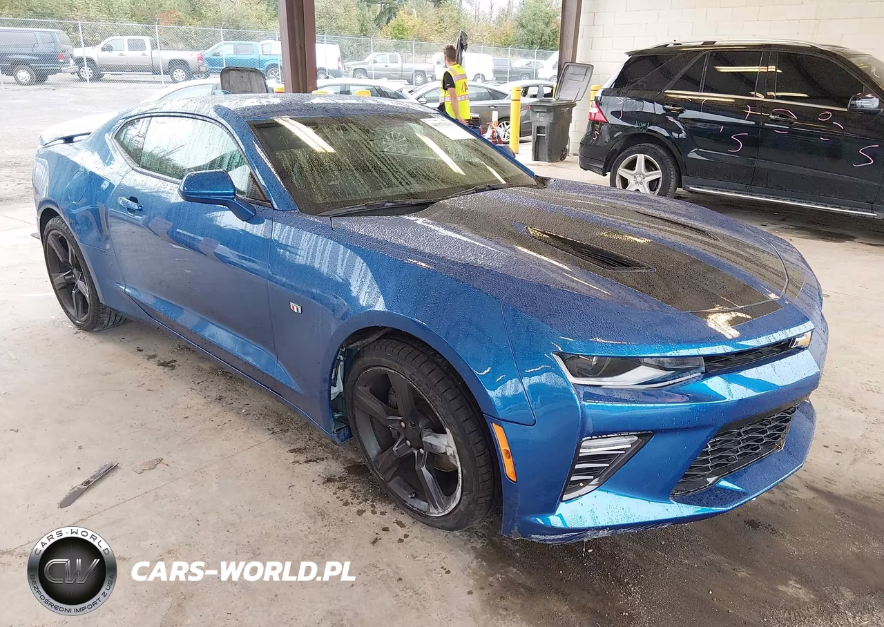 2017 Chevrolet Camaro 2Ss VIN:1G1FG1R77H0181078 - 1