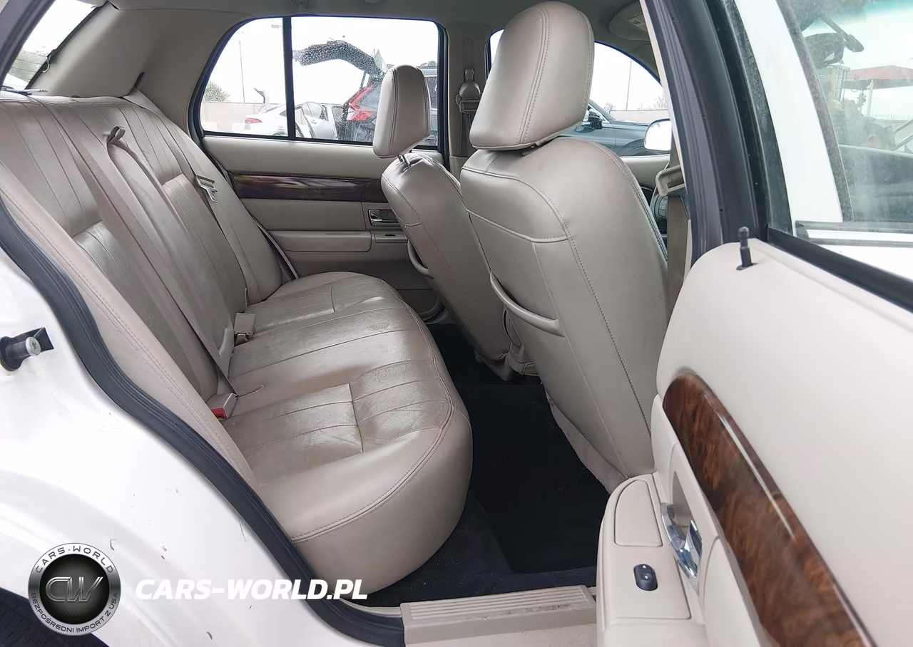 2007 Mercury Grand Marquis Ls VIN:2MEFM75V87X627843 - 8