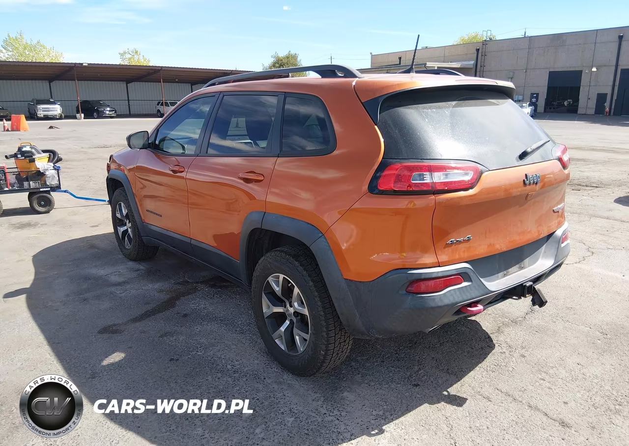 2016 Jeep Cherokee Trailhawk VIN:1C4PJMBS2GW154444 - 3