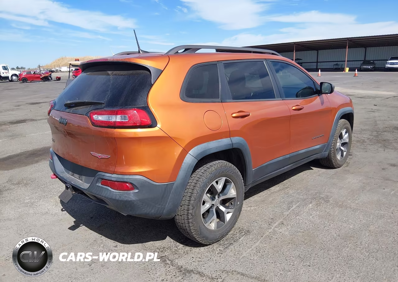 2016 Jeep Cherokee Trailhawk VIN:1C4PJMBS2GW154444 - 4