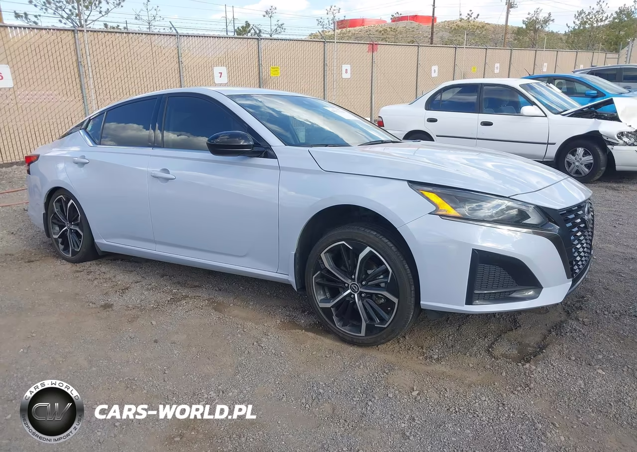 2023 Nissan Altima Sr Intelligent Awd