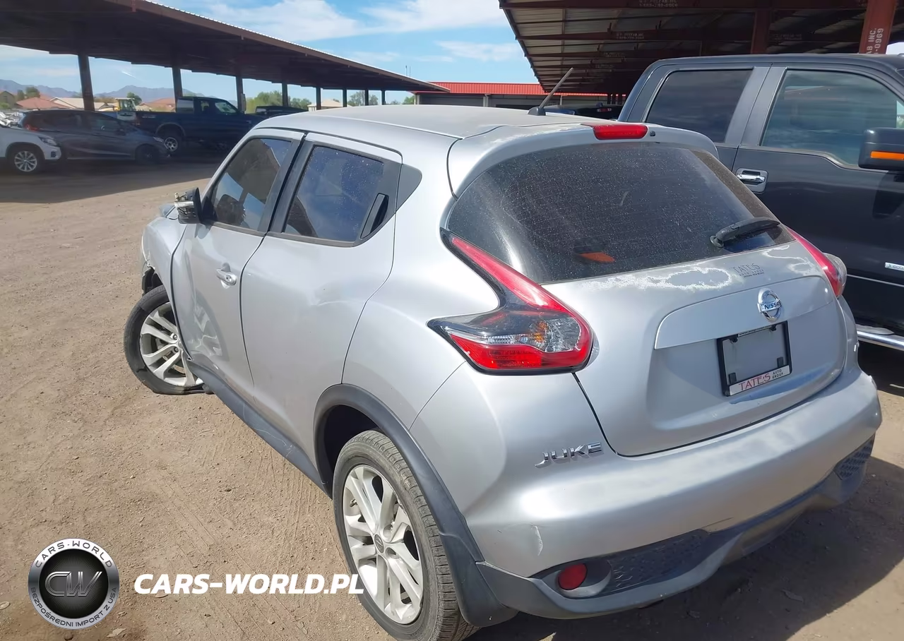 2015 Nissan Juke S VIN:JN8AF5MV3FT551833 - 3