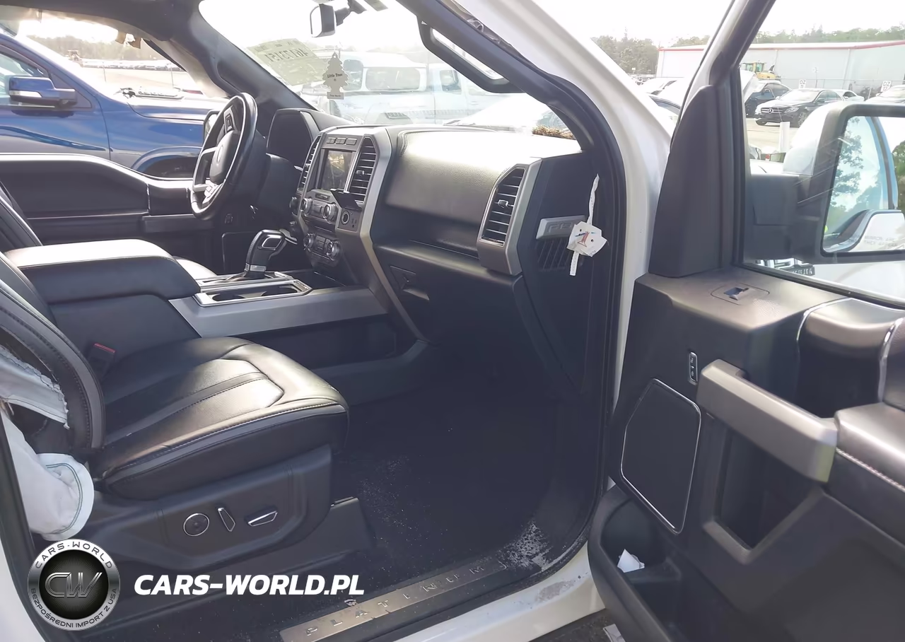 2018 Ford F-150 Platinum VIN:1FTEW1EG7JFC76755 - 5