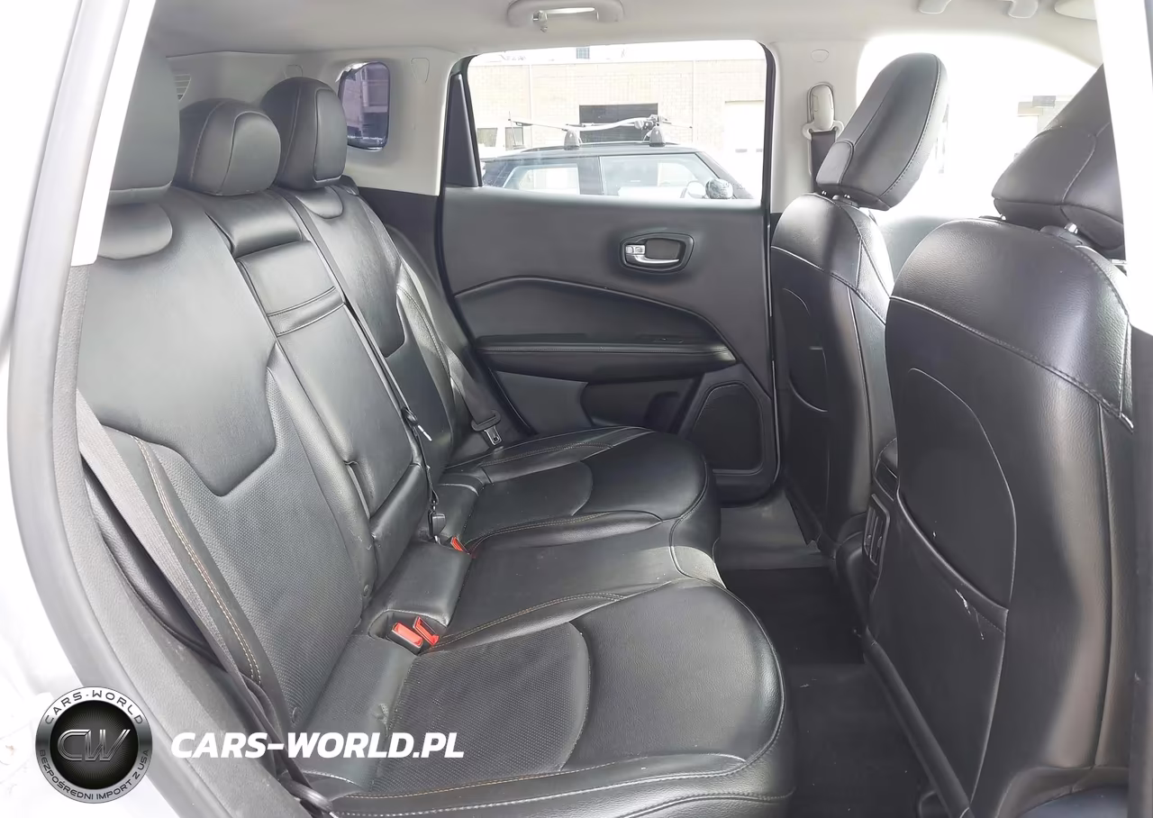 2019 Jeep Compass Limited Fwd VIN:3C4NJCCBXKT819380 - 8