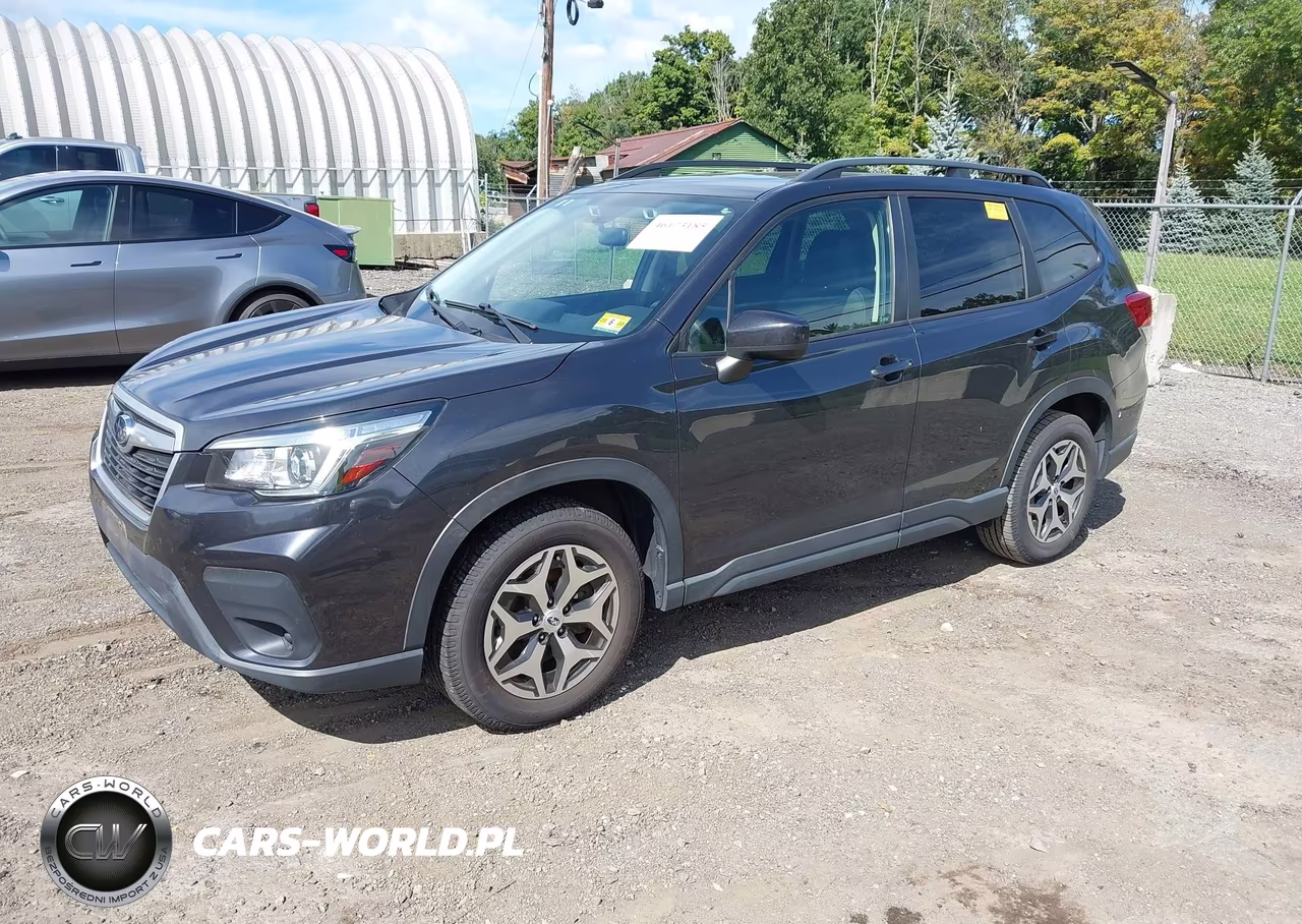 2019 Subaru Forester Premium VIN:JF2SKAEC8KH545865 - 2