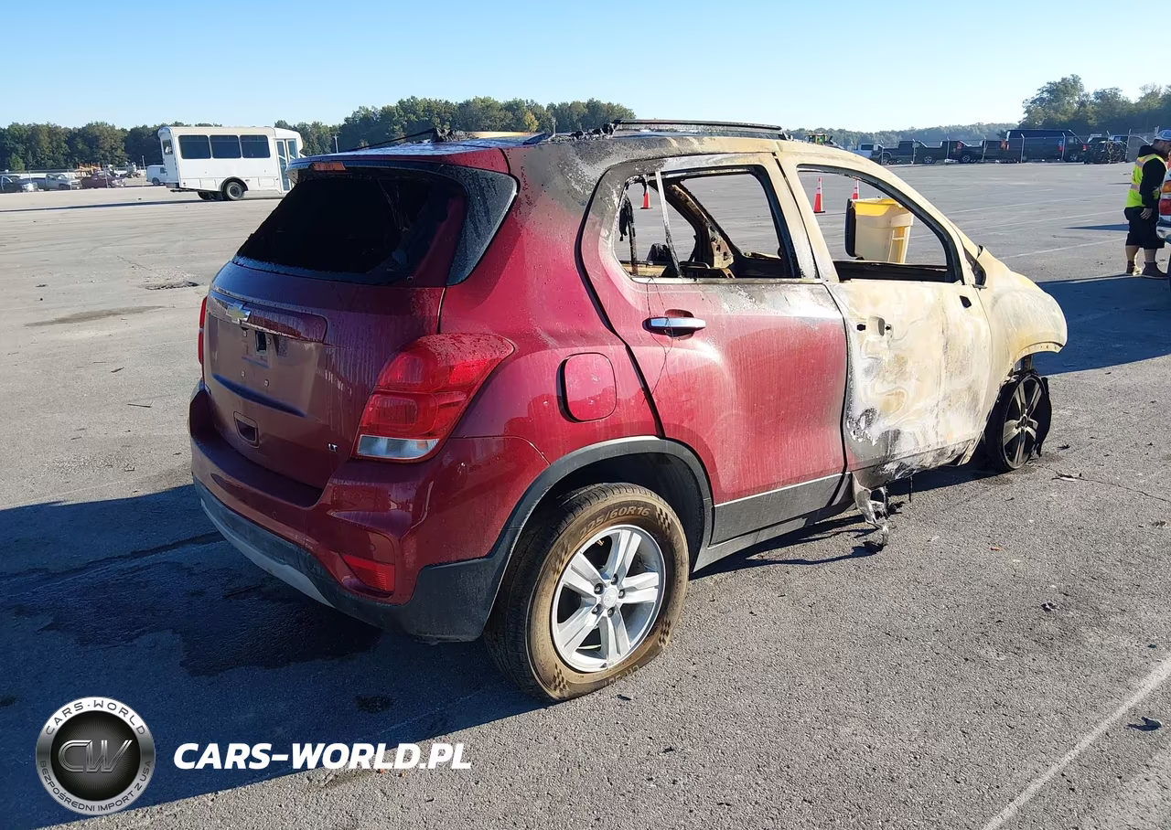 2020 Chevrolet Trax Fwd Lt VIN:3GNCJLSB7LL210894 - 4