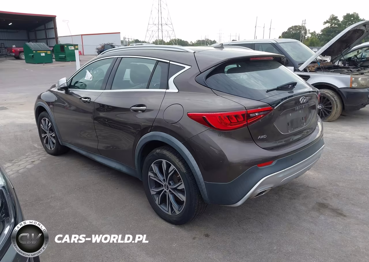 2018 Infiniti Qx30 Premium VIN:SJKCH5CR0JA048703 - 3
