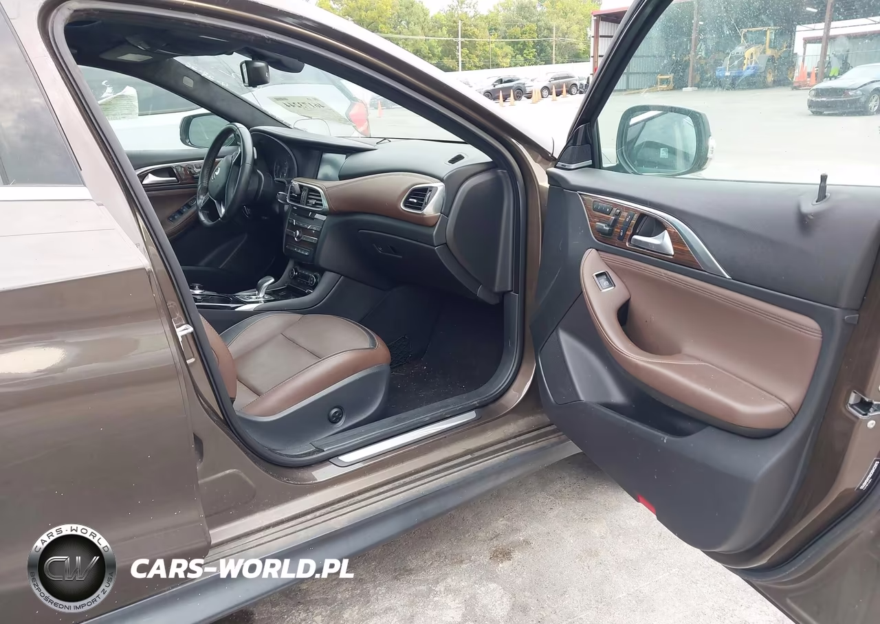 2018 Infiniti Qx30 Premium VIN:SJKCH5CR0JA048703 - 5