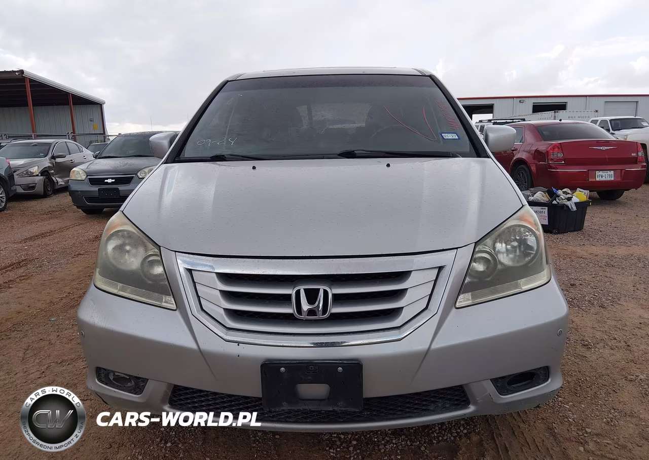 2010 Honda Odyssey Touring VIN:5FNRL3H96AB113473 - 12