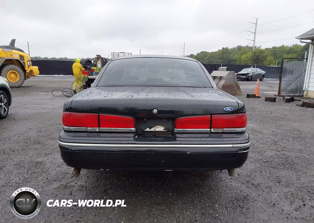 1997 Ford Crown Victoria Police Interceptor VIN:2FALP71W1VX192824 - 16