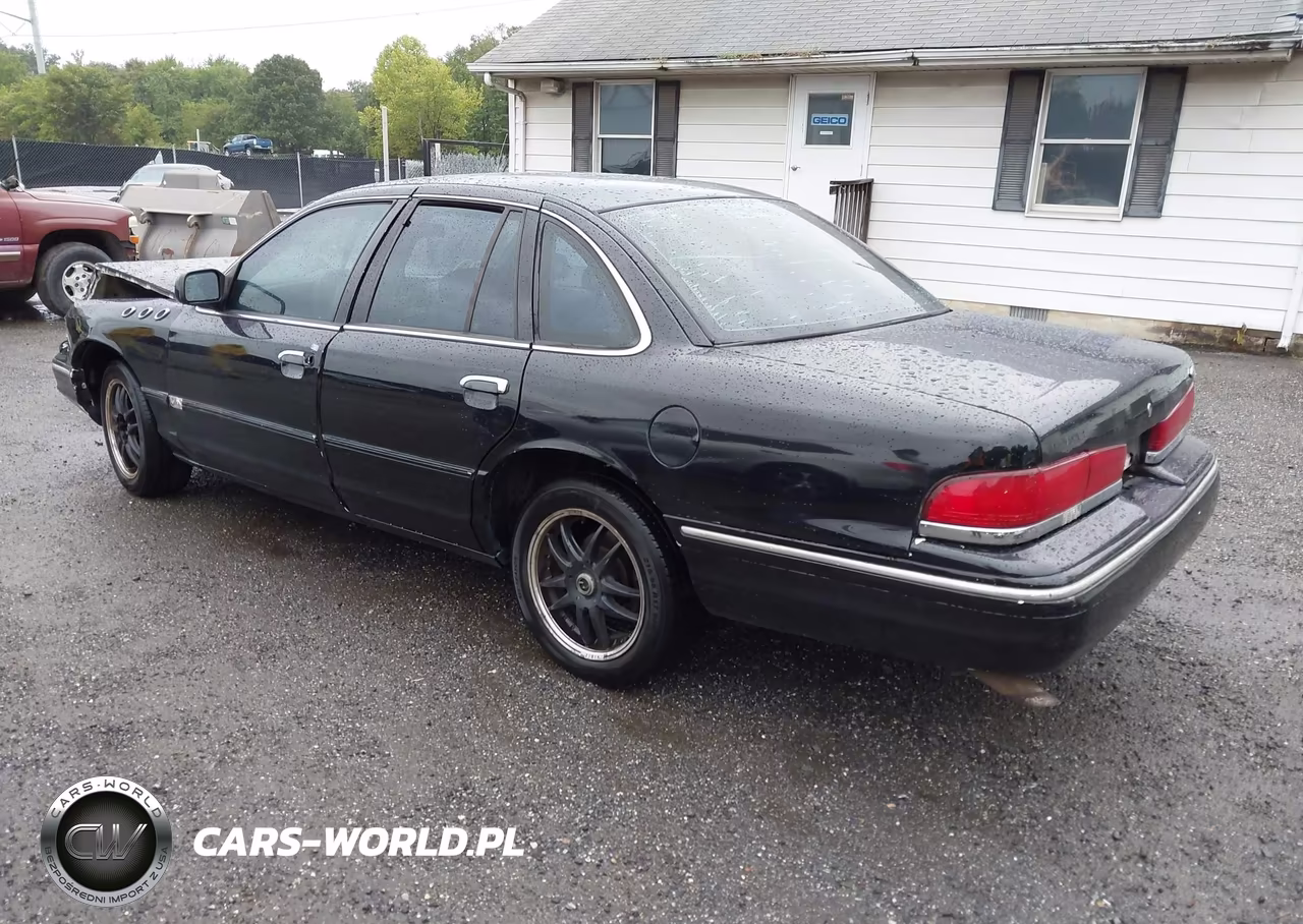 1997 Ford Crown Victoria Police Interceptor VIN:2FALP71W1VX192824 - 3