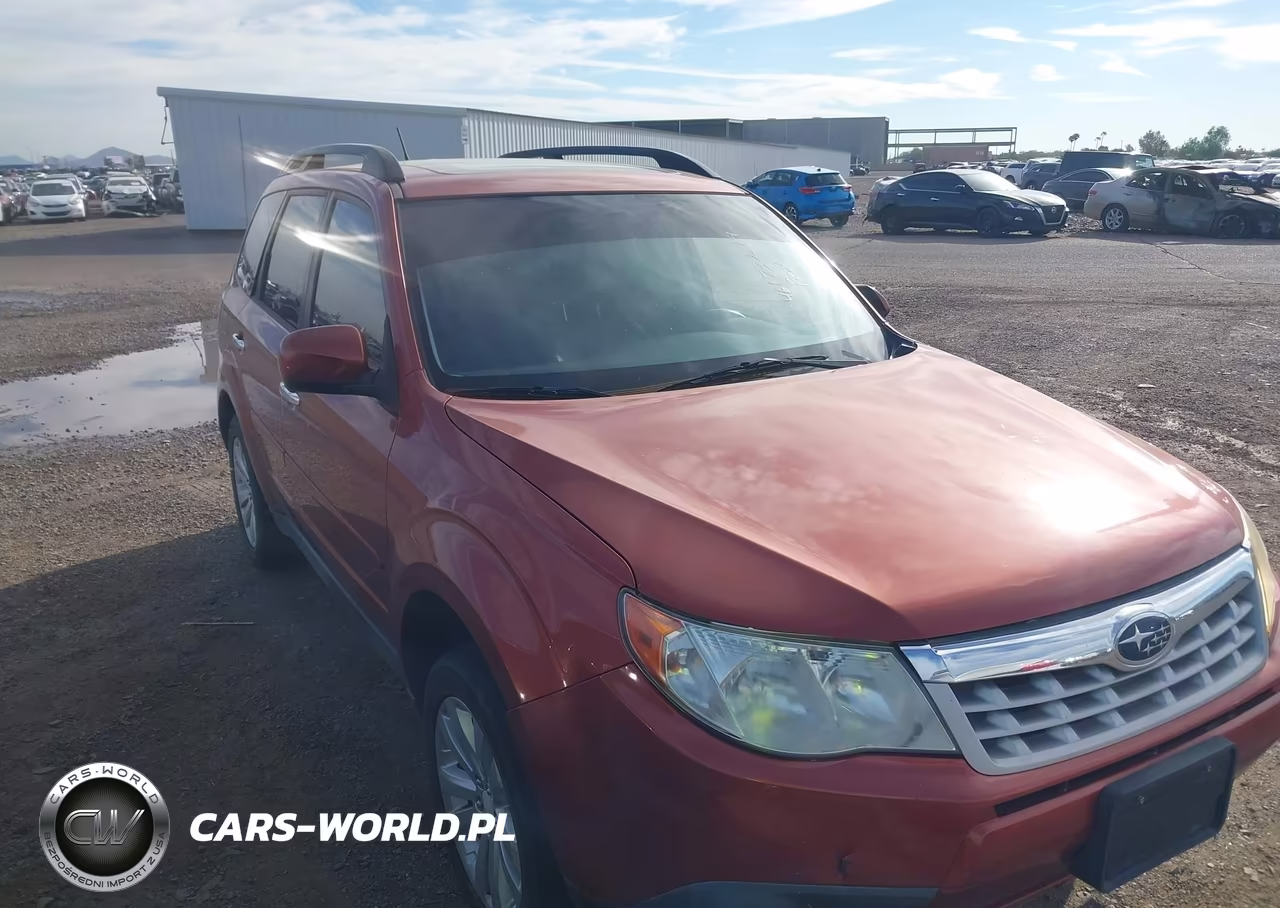 2011 Subaru Forester 2.5X Limited VIN:JF2SHAEC0BH749753 - 1