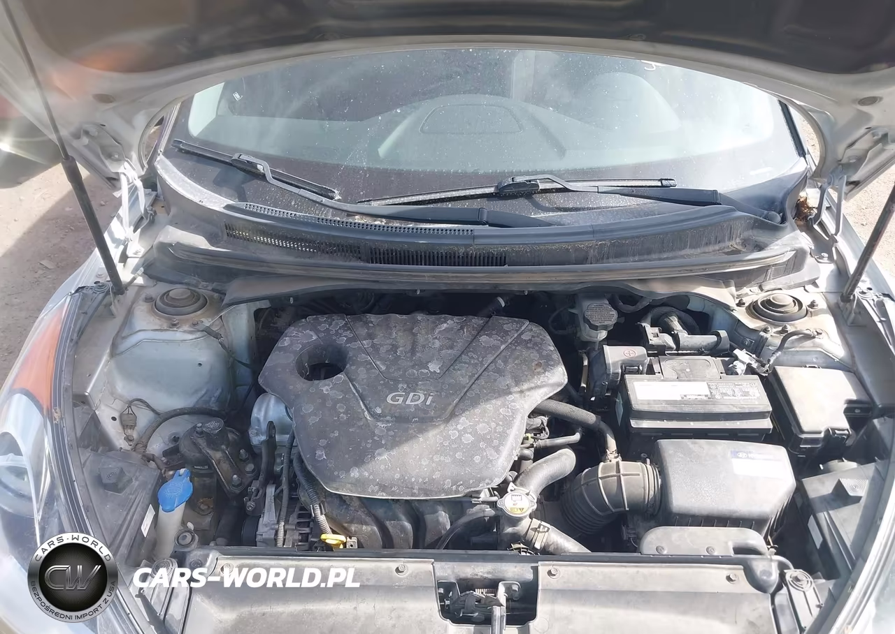 2016 Hyundai Veloster VIN:KMHTC6AD3GU286093 - 10