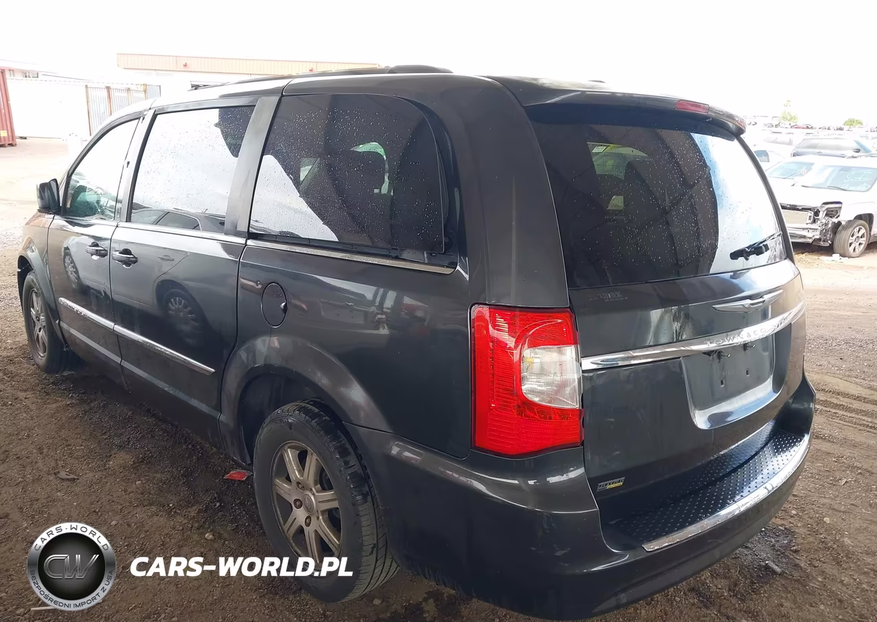 2011 Chrysler Town & Country Touring VIN:2A4RR5DG6BR687280 - 3