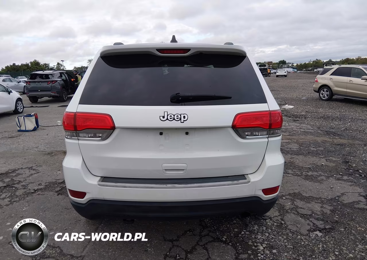 2014 Jeep Grand Cherokee Laredo VIN:1C4RJFAGXEC372096 - 16