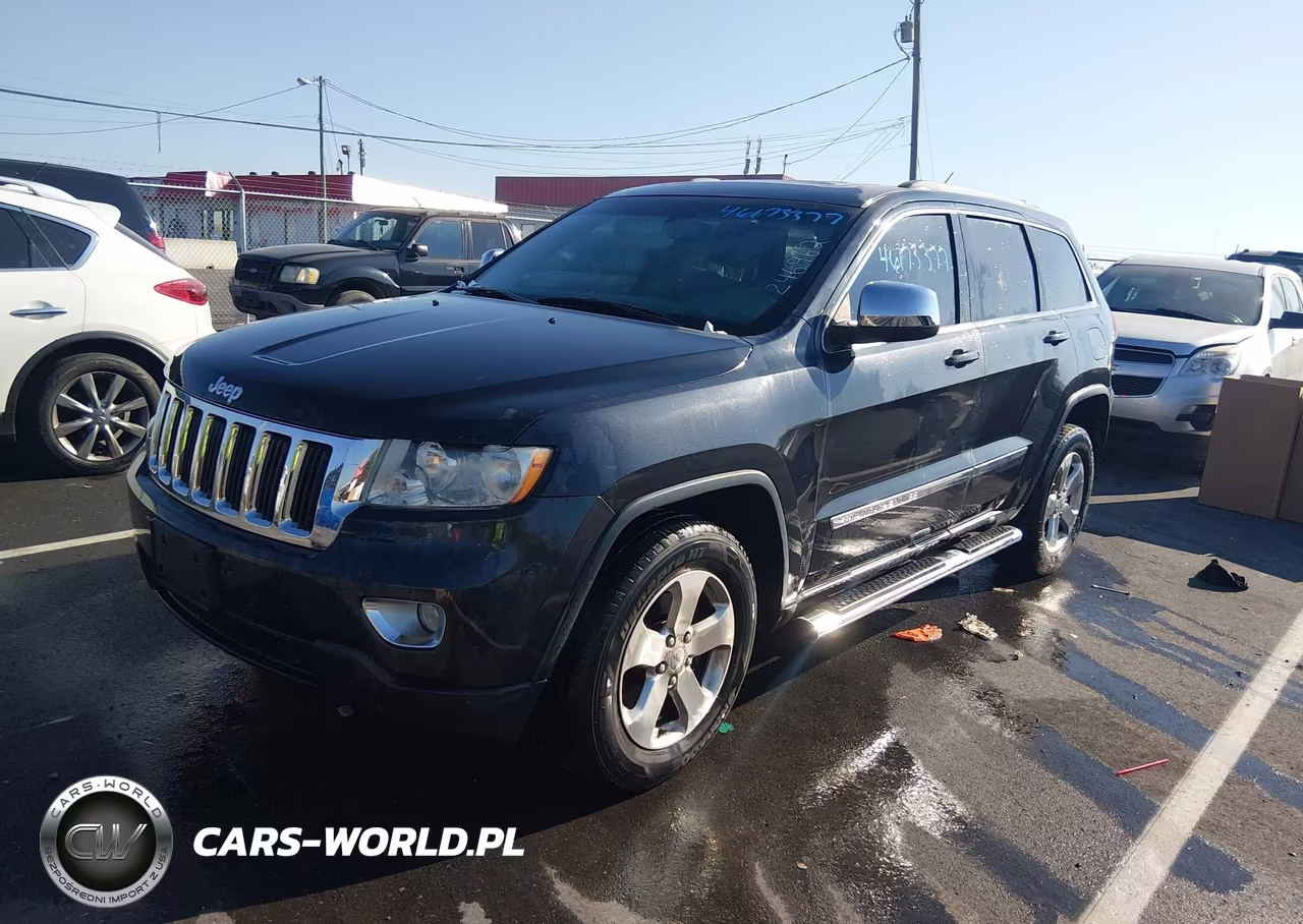 2012 Jeep Grand Cherokee Laredo VIN:1C4RJFATXCC246962 - 2