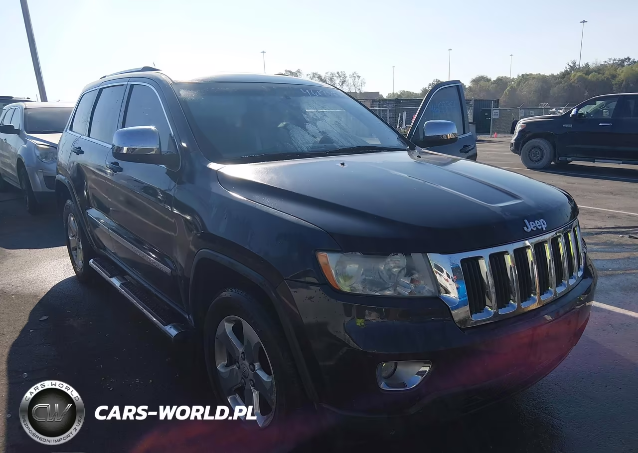 2012 Jeep Grand Cherokee Laredo VIN:1C4RJFATXCC246962 - 6