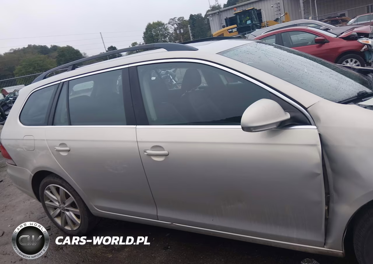 2011 Volkswagen Jetta Sportwagen 2.0L Tdi VIN:3VWPL7AJ6BM701001 - 13