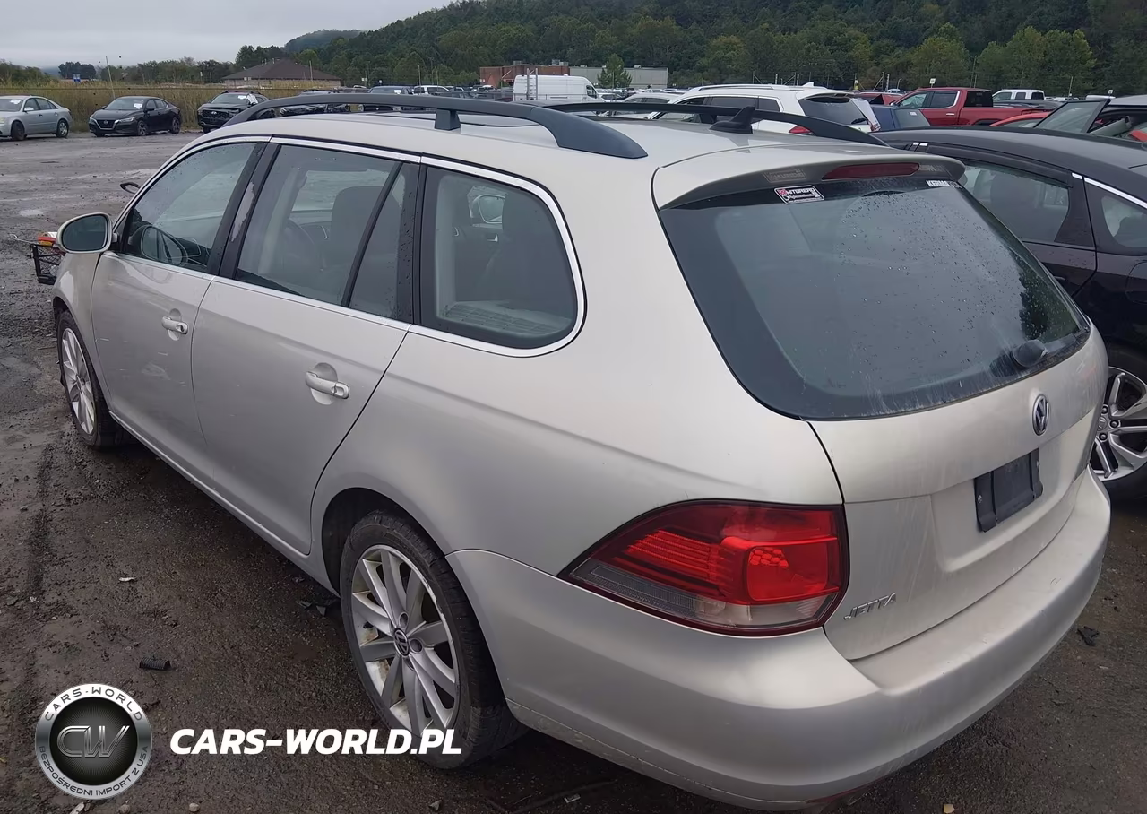 2011 Volkswagen Jetta Sportwagen 2.0L Tdi VIN:3VWPL7AJ6BM701001 - 3